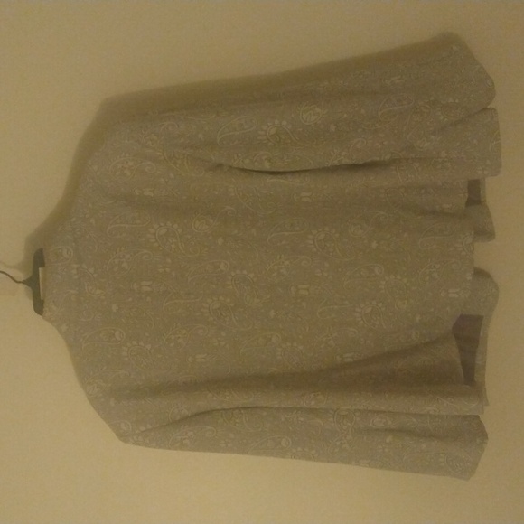 NWOT Size 22W. Jacket and skirt with gray and white design. Blazer and Skirt. - Picture 3 of 5